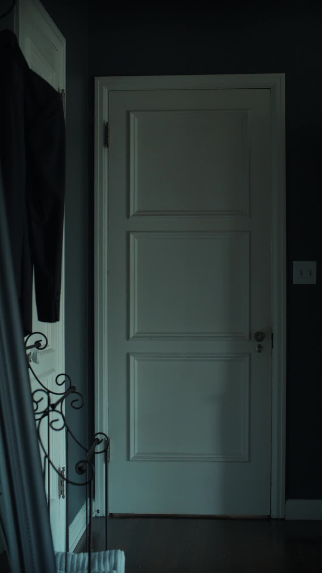 Episode Poster